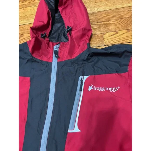 Frogg Toggs Mens Windbreaker Rain Jacket Sz Large Red Hooded Full Zip Polyester - Picture 4 of 6
